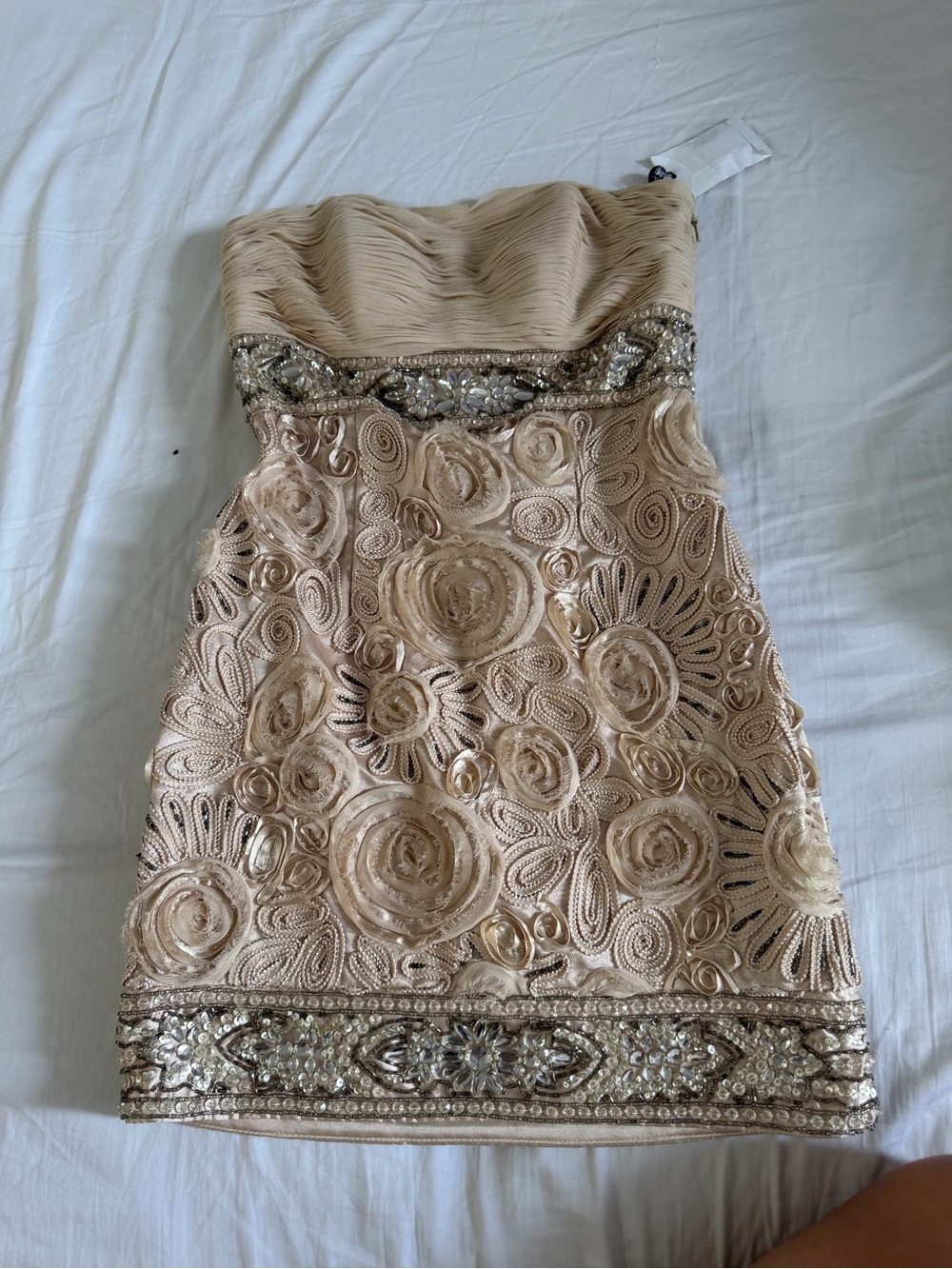 Sue Wong Strapless Embellished Lace Cocktail Dress in Cream